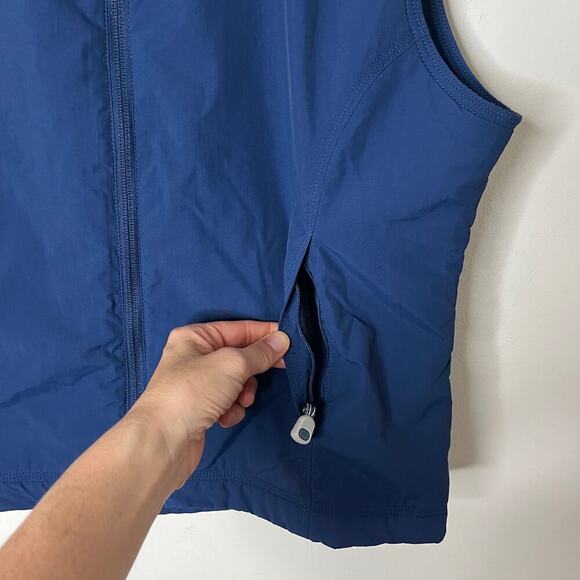 L.L. Bean Women's Soft Shell Vest M Blue Fleece Lined Full Zip Mock Neck 0PF03 - Picture 2 of 6
